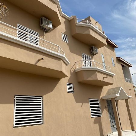 Gite Le Toube Saint-Louis Exterior foto